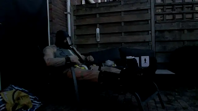 Snapshot of latexslaveboy chatting on July 11, 2026, 8:33 pm latexslaveboy online show from July 11, 2026, 8:33 pm