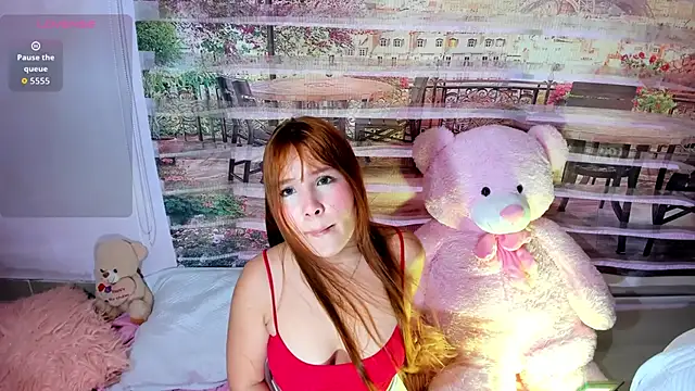 Snapshot of little_doll18_ chatting on June 16, 2026, 8:44 pm little doll18 online show from June 16, 2026, 8:44 pm