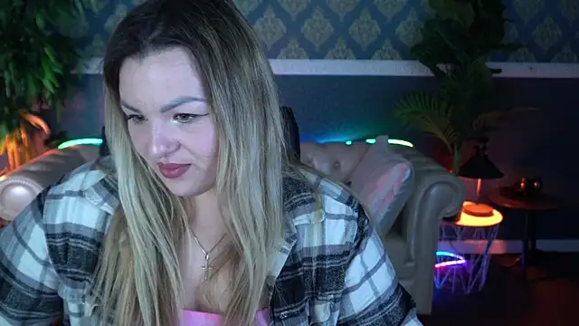 AlissyaGrayy online show from April 20, 2026, 5:43 am