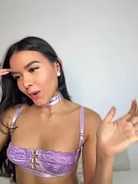 Snapshot of VictoriaBolt chatting on June 8, 2026, 4:13 am VictoriaBolt online show from June 8, 2026, 4:13 am