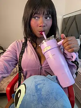 johansstiv20 online show from March 18, 2026, 3:42 am