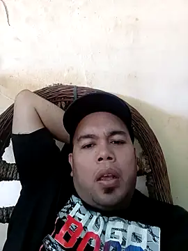 ernesto24892 online show from March 17, 2026, 8:01 pm