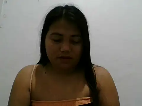 exotic032 online show from April 13, 2026, 9:42 pm