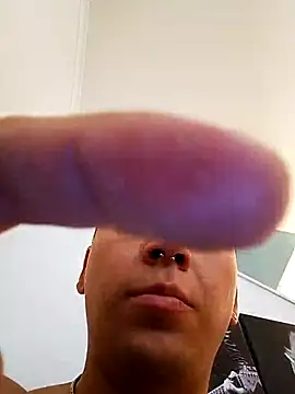 nicocaceres95 online show from March 17, 2026, 6:55 pm