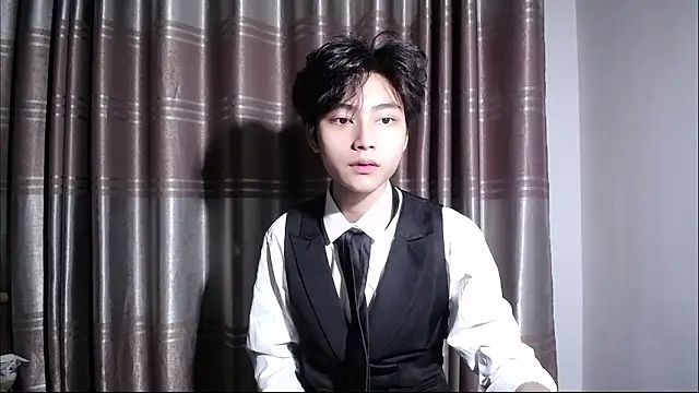 XX-XIUXIU online show from May 30, 2026, 7:22 pm