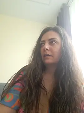 Arya Malone online show from May 22, 2026, 11:27 am