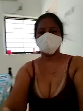 Snapshot of tamil_manjalmaami chatting on May 13, 2026, 1:14 am tamil manjalmaami online show from May 13, 2026, 1:14 am
