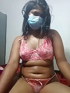 honeyi babe online show from May 25, 2026, 3:51 pm