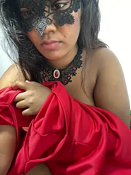 honeyi babe online show from June 24, 2026, 3:11 pm