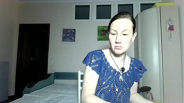 PrivateVelvetXX online show from April 16, 2026, 5:25 pm
