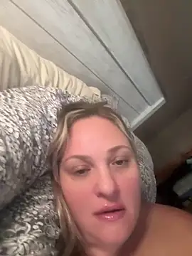 1SexyQueen online show from June 14, 2026, 1:24 pm