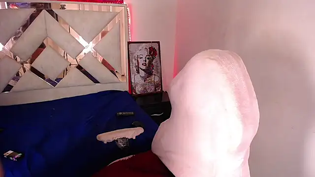 sweetbloomcs online show from July 29, 2026, 9:24 pm