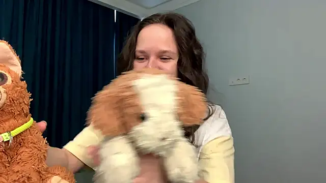 TonaHudman online show from March 18, 2026, 9:12 am