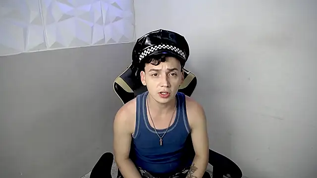 Mathias twinkk online show from June 1, 2026, 3:41 am
