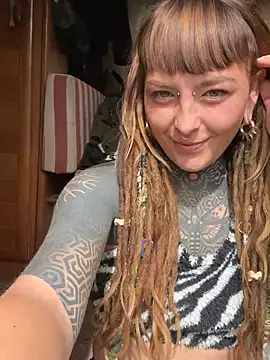 HornyHippy1 online show from March 18, 2026, 11:02 am