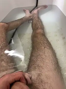 sachauffe28 online show from March 18, 2026, 6:22 pm