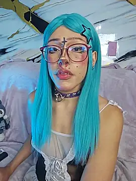 Snapshot of dark_nina__ chatting on July 30, 2026, 5:28 am dark nina online show from July 30, 2026, 5:28 am