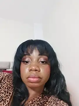 HannaMayers  online show from April 25, 2026, 3:20 am