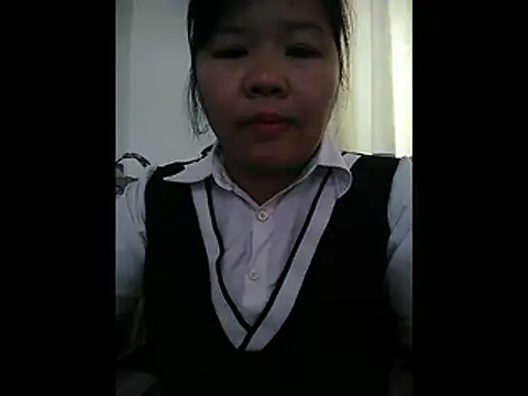 Mii MiiI online show from March 20, 2026, 2:05 am