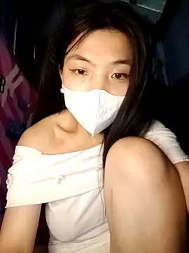 Yuki-min online show from March 18, 2026, 10:40 am