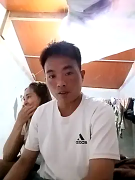 Snapshot of boy-pho- chatting on March 27, 2026, 11:43 am boy-pho- online show from March 27, 2026, 11:43 am