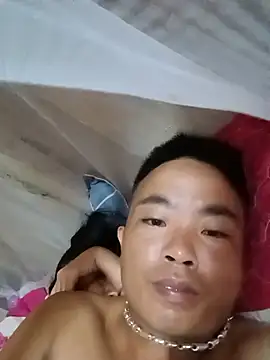 Snapshot of boy-pho- chatting on July 18, 2026, 12:04 am boy-pho- online show from July 18, 2026, 12:04 am