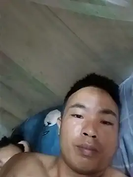Snapshot of boy-pho- chatting on July 25, 2026, 5:32 pm boy-pho- online show from July 25, 2026, 5:32 pm