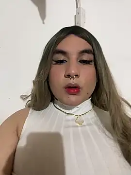 Snapshot of Cherry_boom7 chatting on June 5, 2026, 6:42 am Cherry boom7 online show from June 5, 2026, 6:42 am