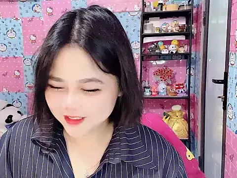 Snapshot of Nhanlu009 chatting on July 4, 2026, 1:28 pm Nhanlu009 online show from July 4, 2026, 1:28 pm