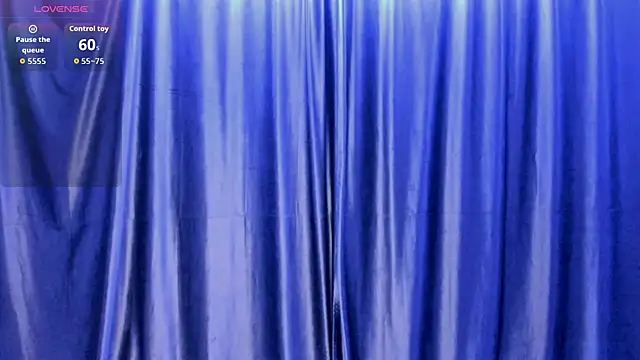Snapshot of Emily_Nelsonn chatting on July 12, 2026, 5:04 pm Emily Nelsonn online show from July 12, 2026, 5:04 pm