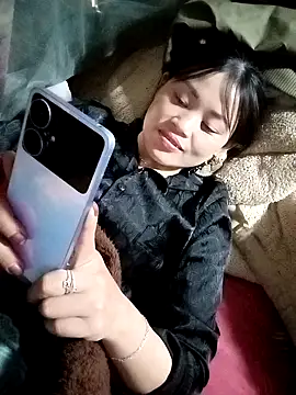 Eli18 online show from March 29, 2026, 4:56 am
