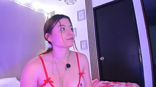 Littletammy4u online show from June 1, 2026, 12:18 pm