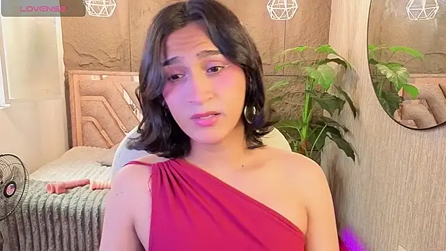 Zoee Kiss  online show from July 22, 2026, 8:44 pm