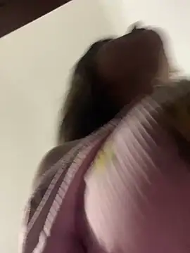 Ameliax200 online show from March 19, 2026, 3:43 am