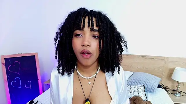 JazmyXXX online show from April 21, 2026, 1:42 am