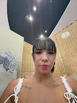 Snapshot of MonserratJons01 chatting on June 8, 2026, 3:12 pm MonserratJons01 online show from June 8, 2026, 3:12 pm