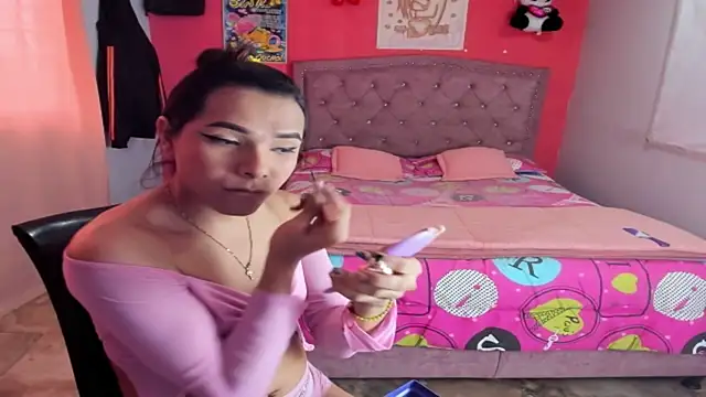 Snapshot of Sofia_Hot_Latina chatting on July 17, 2026, 10:14 pm Sofia Hot Latina online show from July 17, 2026, 10:14 pm