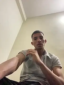 Snapshot of cool_guy_1 chatting on March 21, 2026, 6:29 am cool guy 1 online show from March 21, 2026, 6:29 am