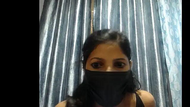 Nora 99 online show from May 7, 2026, 4:40 am