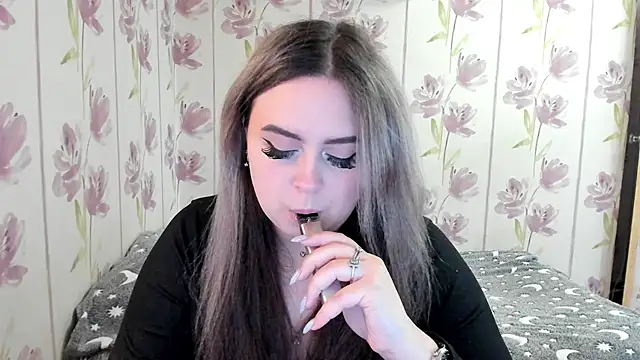 Agathameoww online show from April 14, 2026, 9:26 am