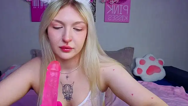BlondieSummer online show from May 2, 2026, 11:15 am