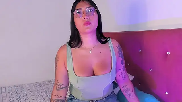Snapshot of ami_santos chatting on June 30, 2026, 6:53 pm ami santos online show from June 30, 2026, 6:53 pm