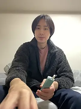 Snapshot of youta200 chatting on April 18, 2026, 3:27 pm youta200 online show from April 18, 2026, 3:27 pm
