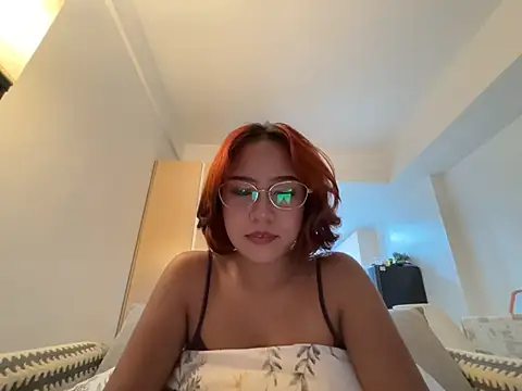 Snapshot of misscutee chatting on June 2, 2026, 2:08 pm misscutee online show from June 2, 2026, 2:08 pm