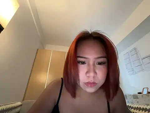 Snapshot of misscutee chatting on July 7, 2026, 2:10 pm misscutee online show from July 7, 2026, 2:10 pm