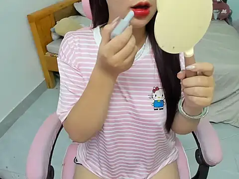 Chi xinh19 online show from June 28, 2026, 3:40 pm
