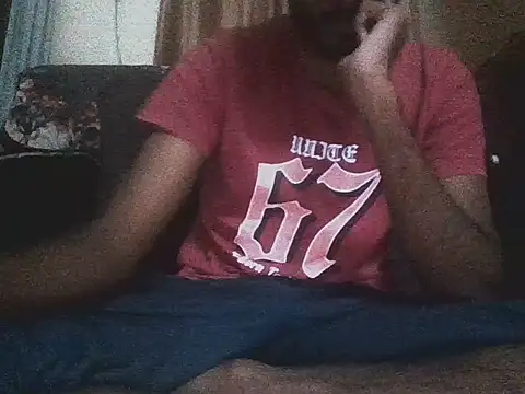 Snapshot of bulls_eye35 chatting on July 5, 2026, 5:31 pm bulls eye35 online show from July 5, 2026, 5:31 pm