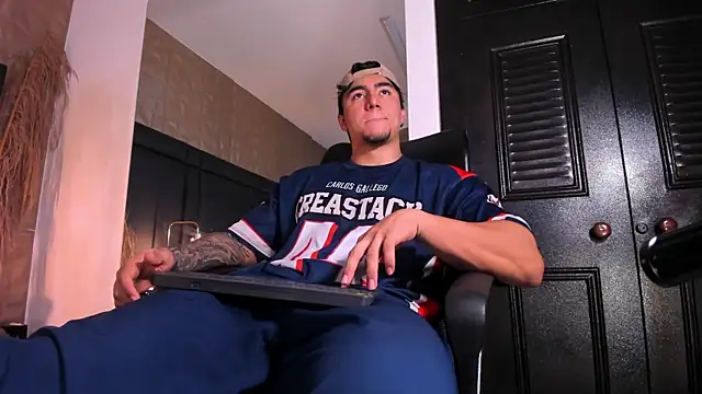 Snapshot of Zane_cruz chatting on July 26, 2026, 3:08 pm Zane cruz online show from July 26, 2026, 3:08 pm