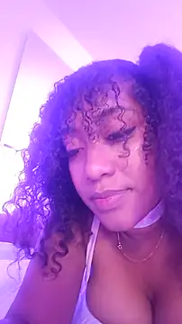 mia rouxx1 online show from June 30, 2026, 10:27 am