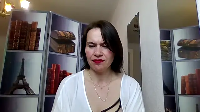 Selena Moo online show from April 23, 2026, 12:29 pm